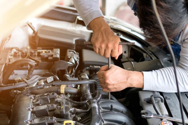 Vehicle Service While You Wait