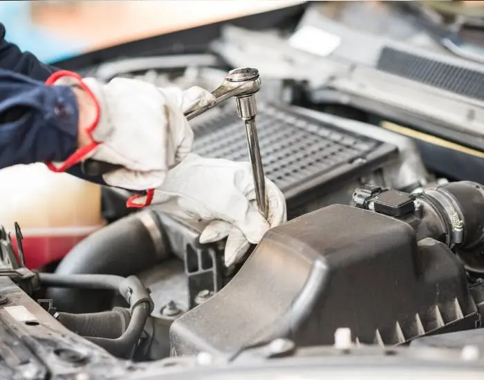 Hasland MOT Centre Car Servicing Garage Chesterfield Chris Naylor MOTs Tyres Content WebP 010