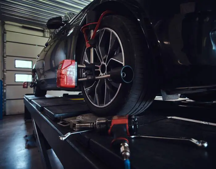 Hasland MOT Centre Car Servicing Garage Chesterfield Chris Naylor MOTs Tyres Content WebP 021